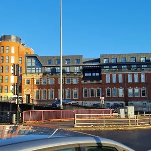 Kest Cozy In Leeds! Leeds (West Yorkshire)
